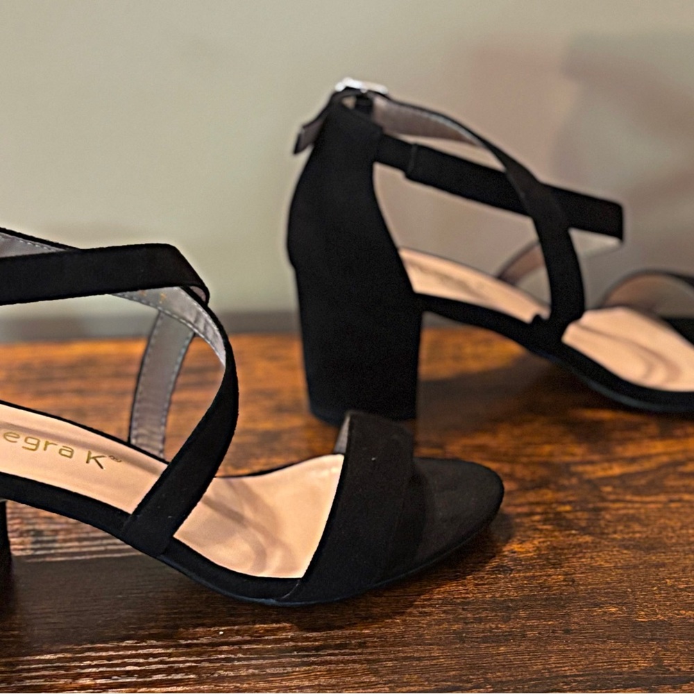 Allegra K Black Strappy Heels - Picture 2 of 16